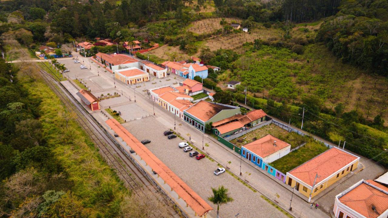 Pousada Vale Dos Jacus Guararema Eksteriør billede